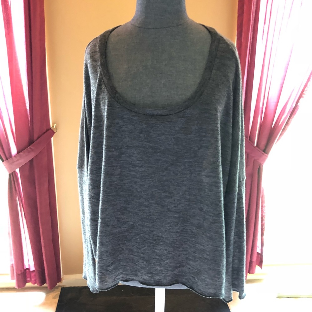 Gray Cropped Victoria’s Secret Top